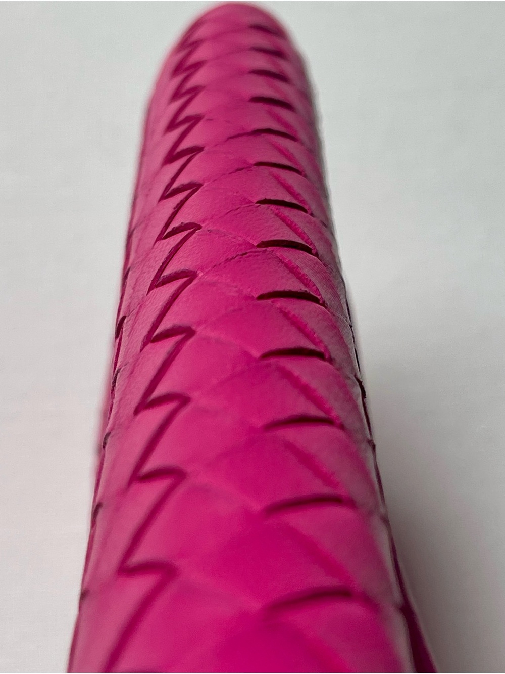 LIKE NEW BOTTEGA VENETA INTRECCIATO CONTINENTAL NAPPA LEATHER DEEP PINK WALLET - Picture 15 of 17